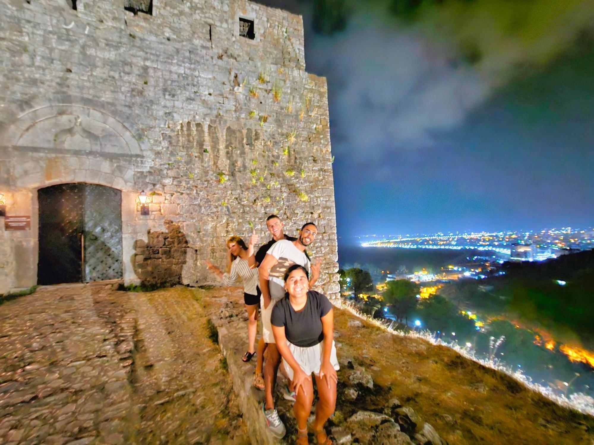 Shkodra Hostel & Day Tours エクステリア 写真