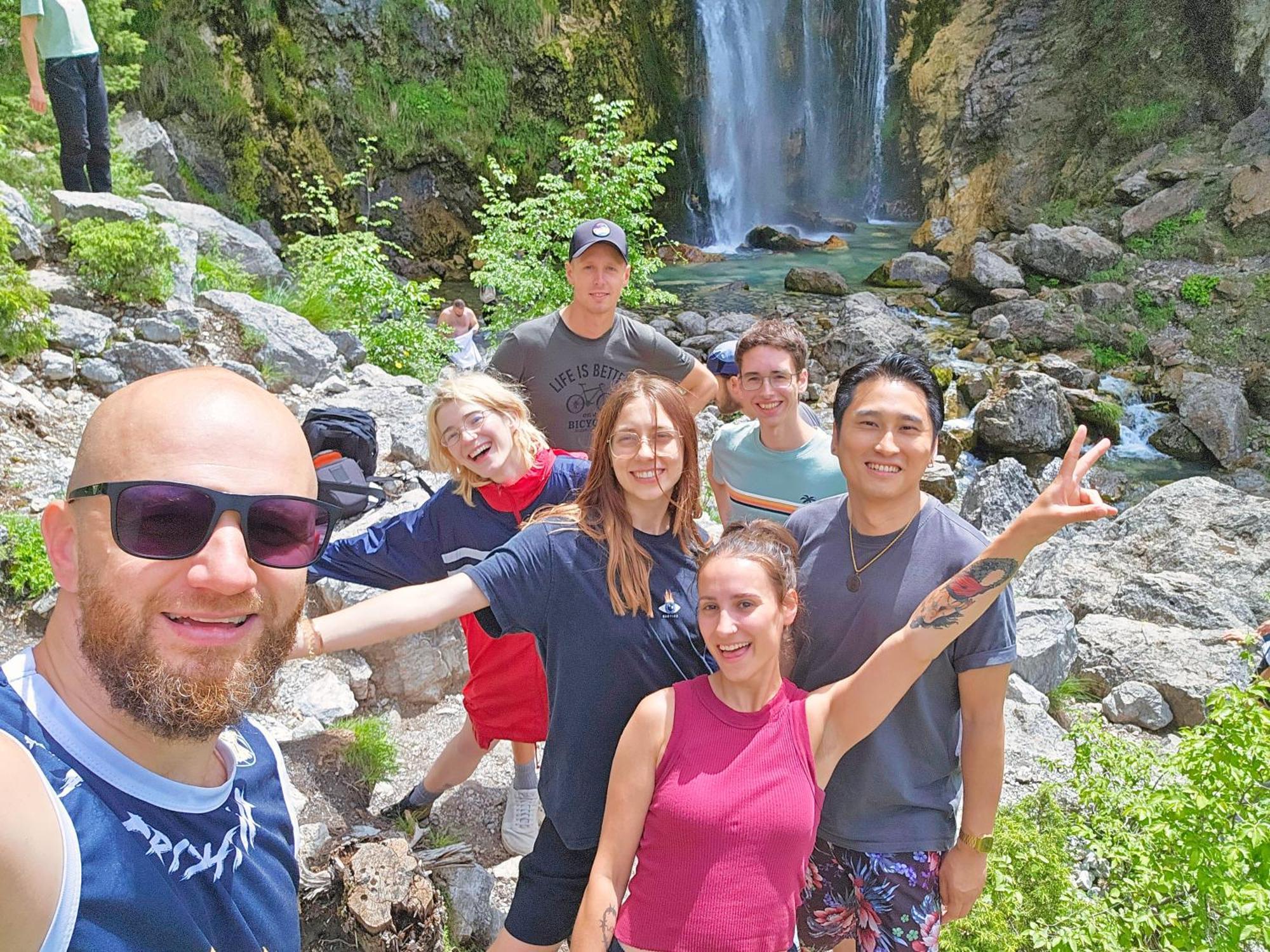 Shkodra Hostel & Day Tours エクステリア 写真