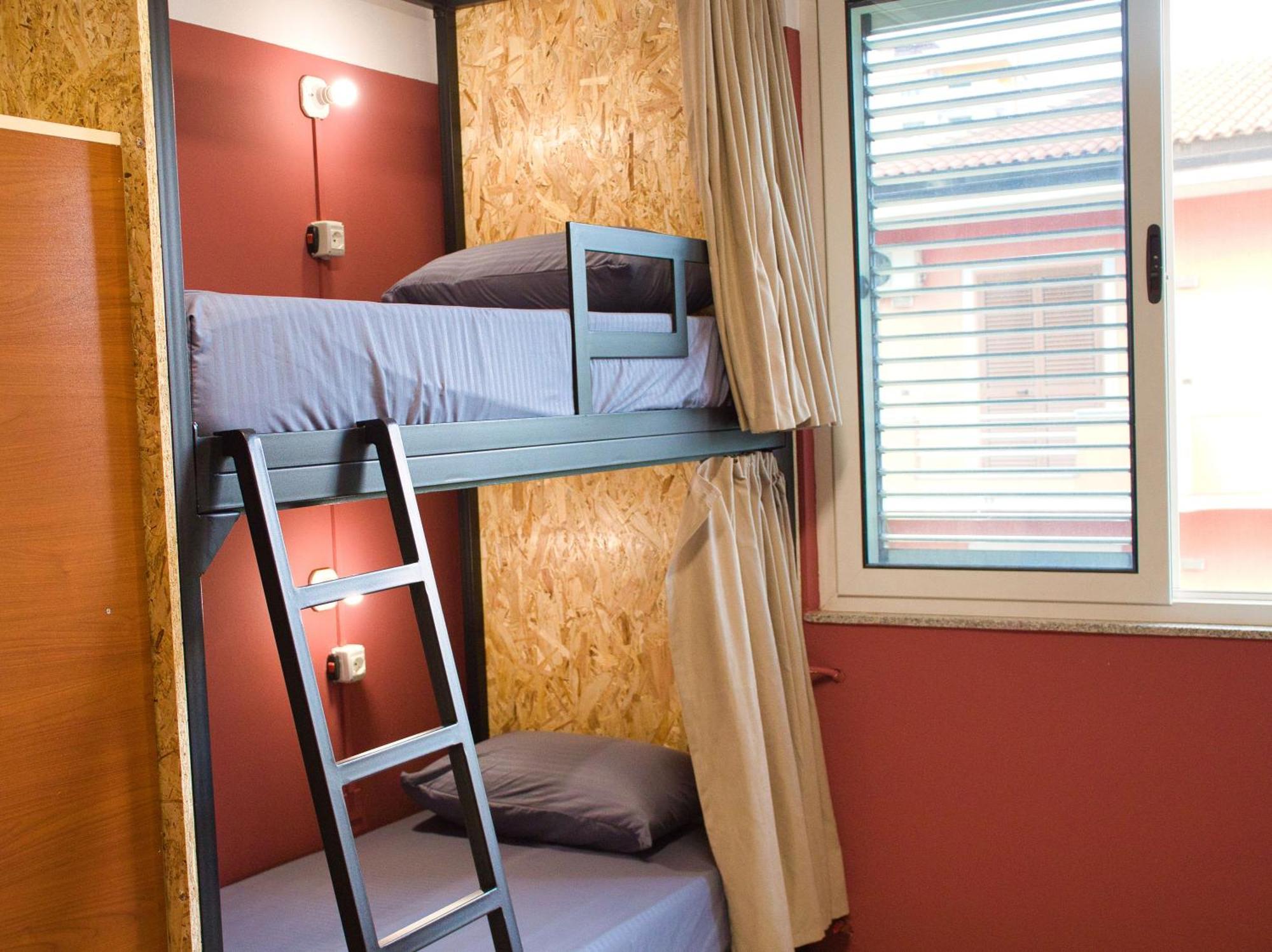 Shkodra Hostel & Day Tours エクステリア 写真