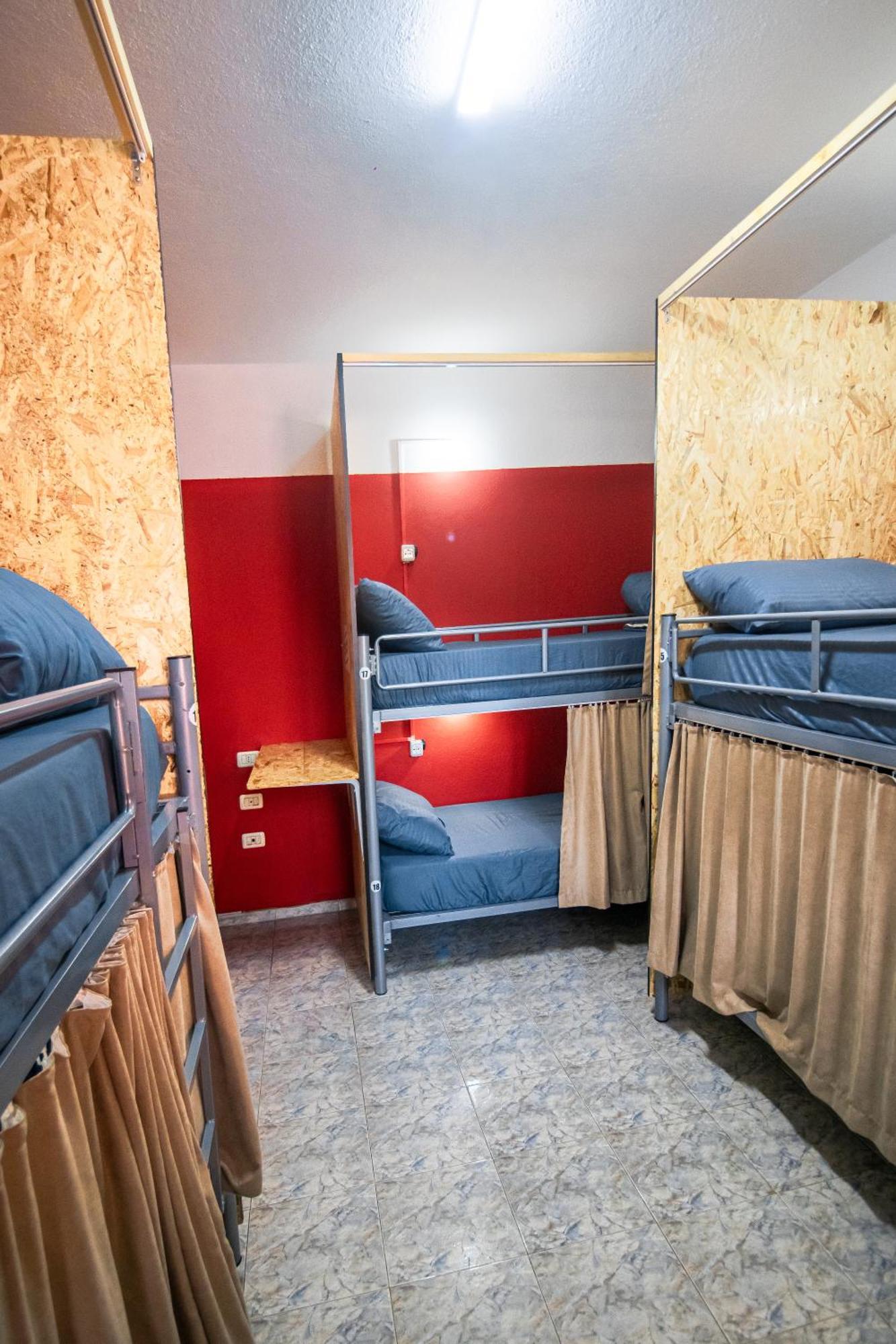 Shkodra Hostel & Day Tours エクステリア 写真